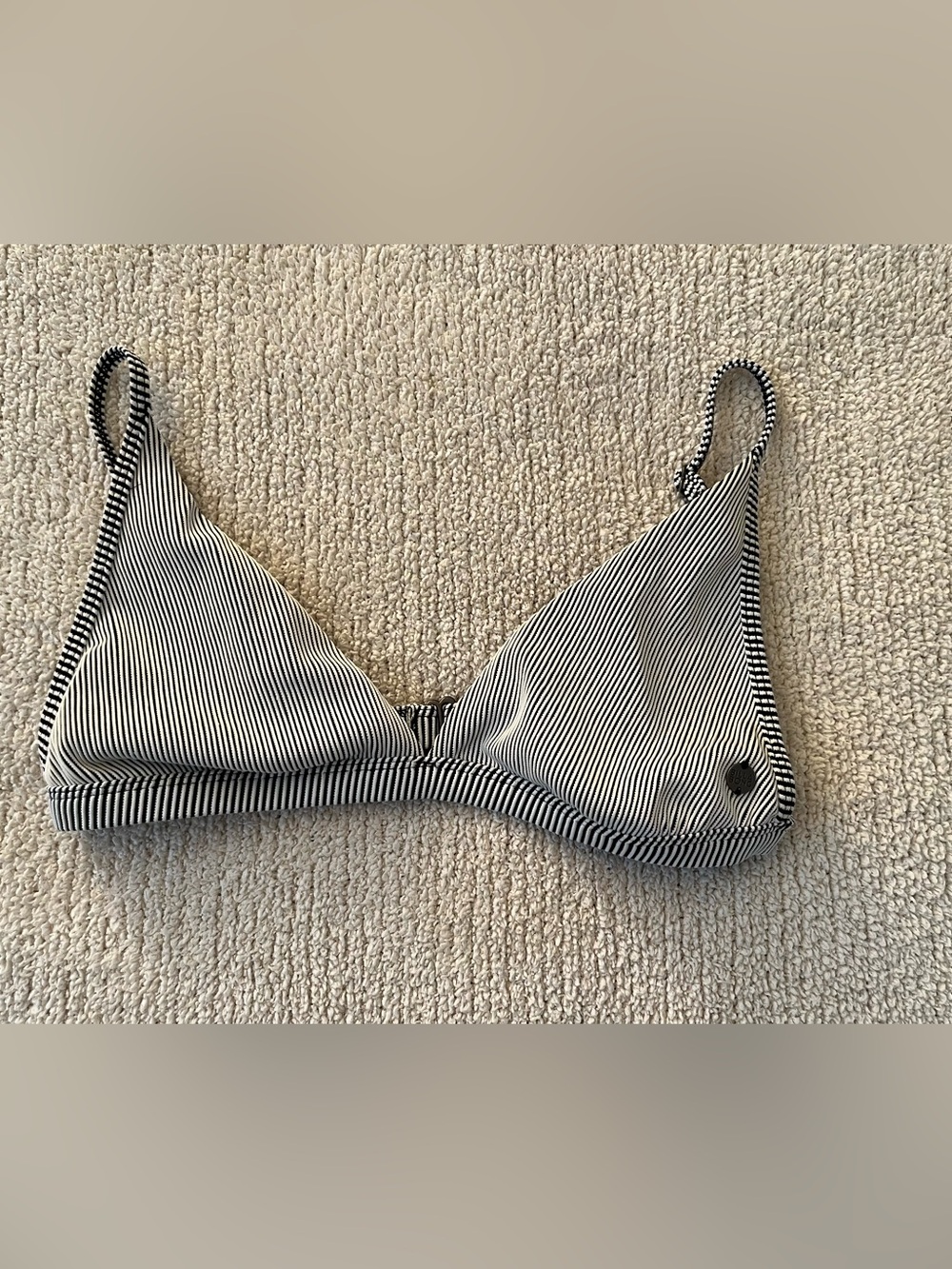 Billabong Tanlines Black & White Triangle Bikini Top Size Large